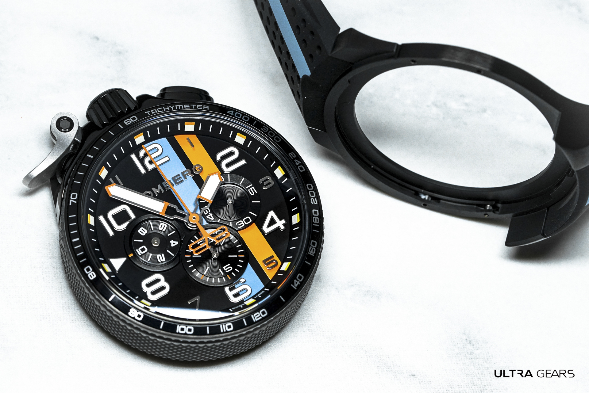 BOMBERG_BOLT-68 Racing_黑色XL復古賽車計時碼錶_BS45CHPBA.059-6.10