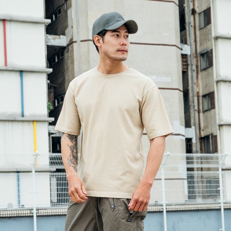 ｜馬龍｜ 超重磅！日系落肩設計 修飾單薄身材 MALONE