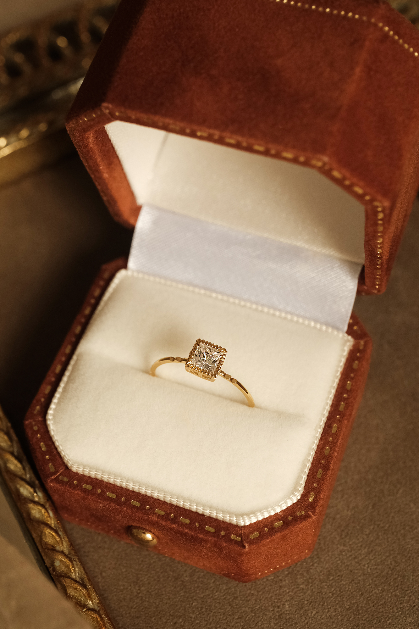 18KGP 月光寶盒戒指-正方款