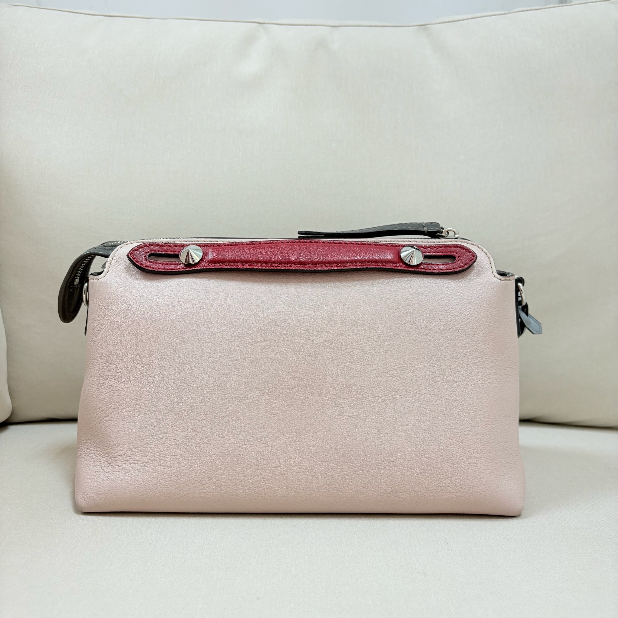 Fendi By The Way - Pink / Shw