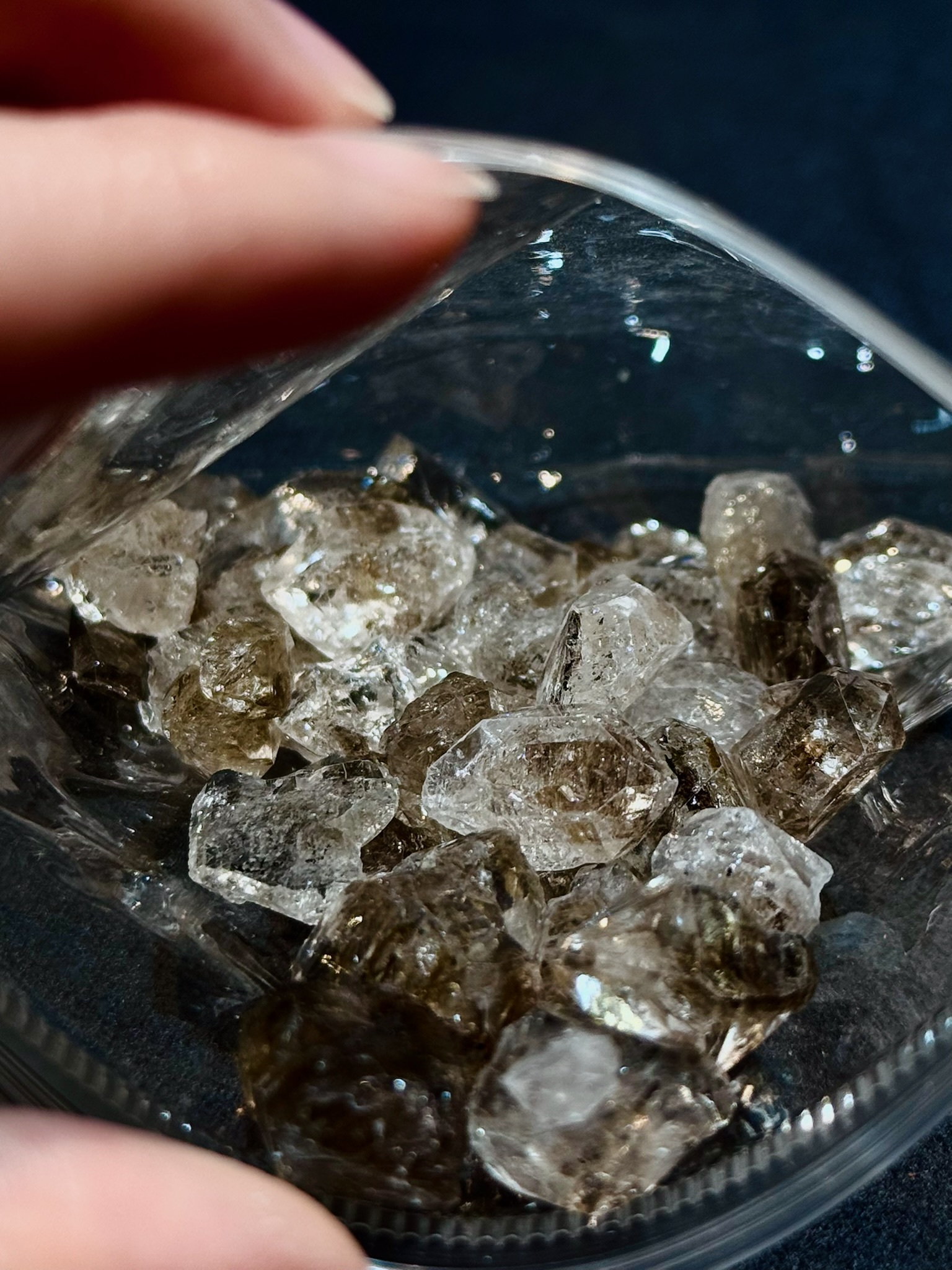 巴基斯坦油膽閃靈鑽