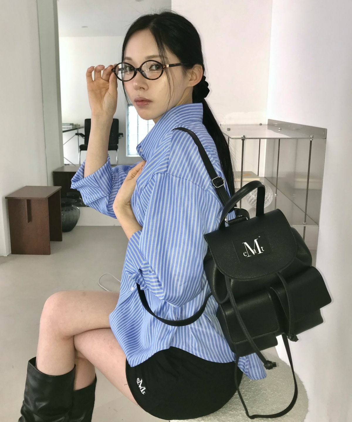 【MUCENT】AREN TWO POCKET LEATHER MINI BACKPACK_UNISEX MUCENT AREN TWO POCKET LEATHER MINI BACKPACK UNISEX