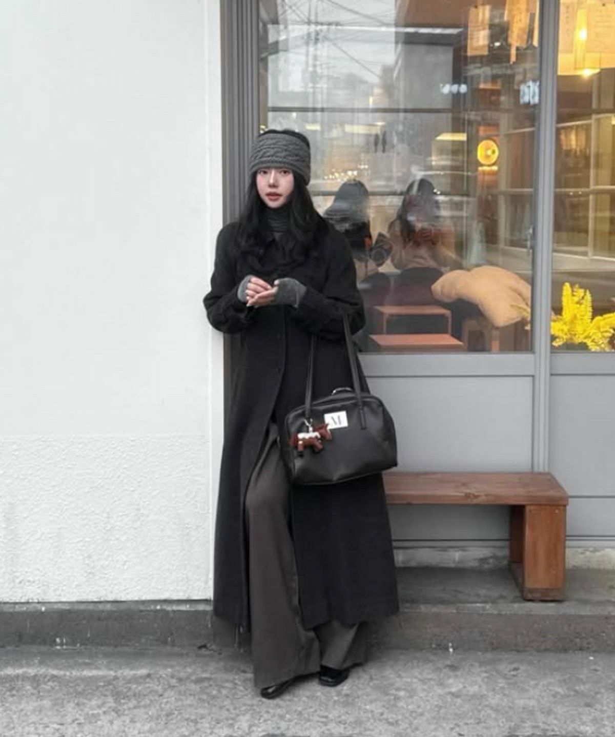 MUCENT TIVE LEATHER SHOULDER BAG UNISEX