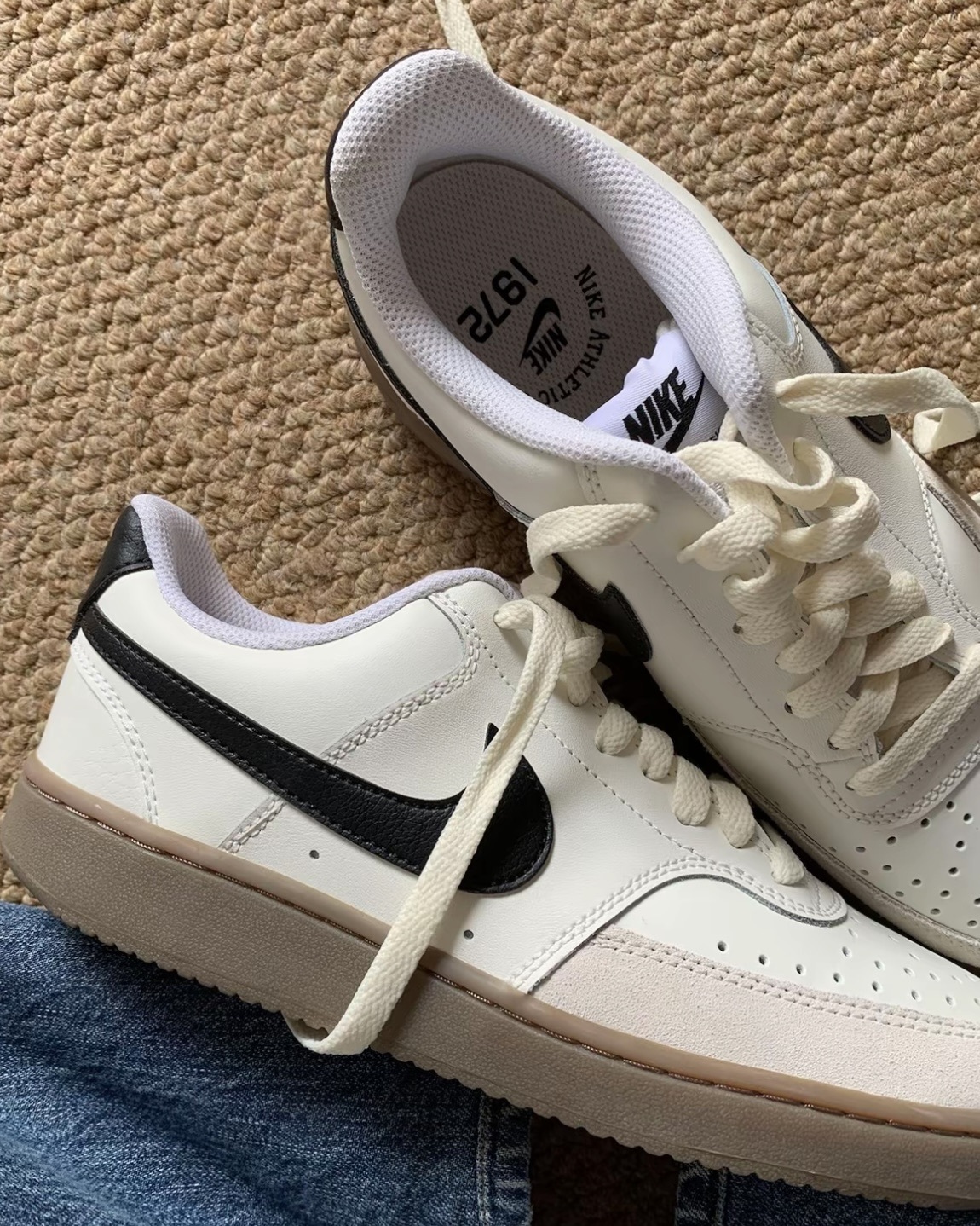 #預購 NIKE Court Vision 復古 德訓鞋 FQ8075-133 白黑焦糖底