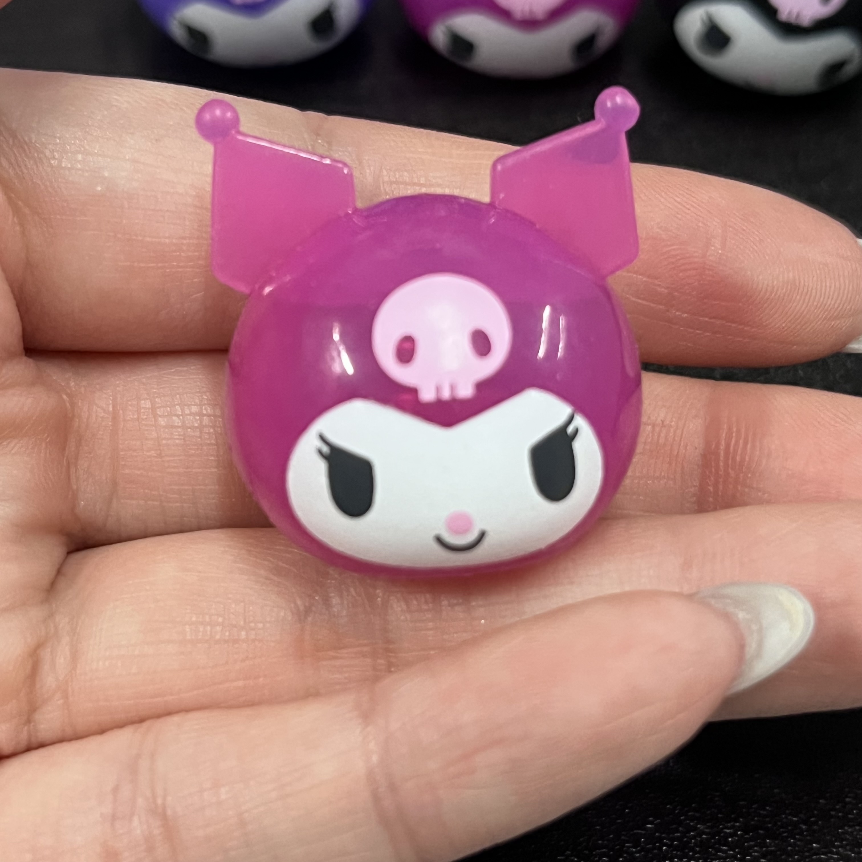 Sanrio kuromi 發光figure