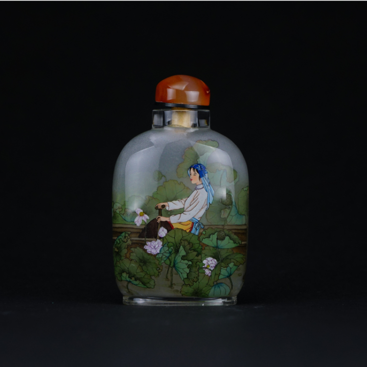 鹿港窯典藏級內畫工藝|採蓮仕女圖鼻煙壺 展現詩意雅韻與古典柔美