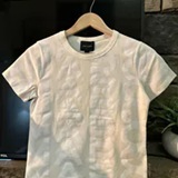 [S] MARC JACOBS EGGSHELL/OPTIC WHITE THE MONOGRAM BIG LOGO T-SHIRT, C602P26SP22-142 (SMJ502)