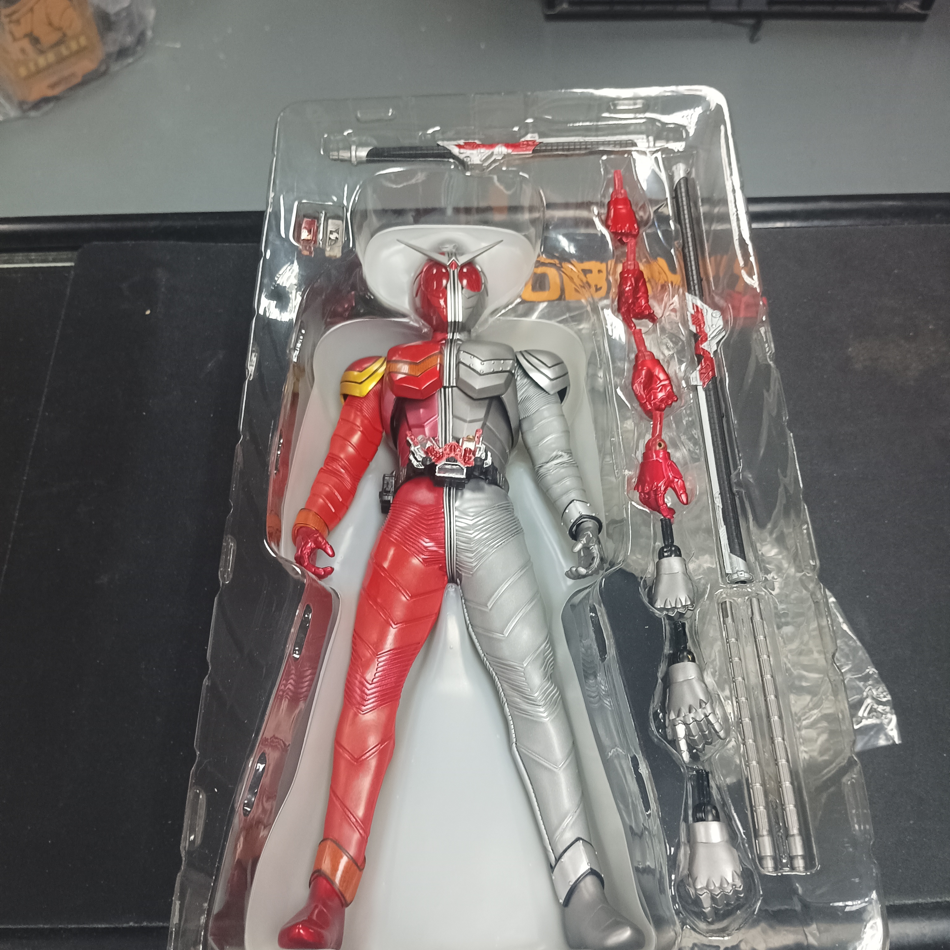 幪面超人-RAH W Heat Metal