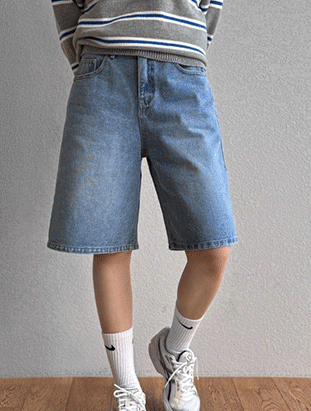 ᴴᴼᵀ ▸▸店長推薦◃◃ 春夏新款/後鬆緊貼標牛仔短褲 MANIFEST正韓🇰🇷