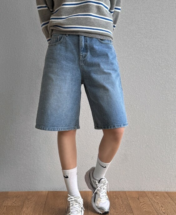 ᴴᴼᵀ ▸▸店長推薦◃◃ 春夏新款/後鬆緊貼標牛仔短褲 MANIFEST正韓🇰🇷