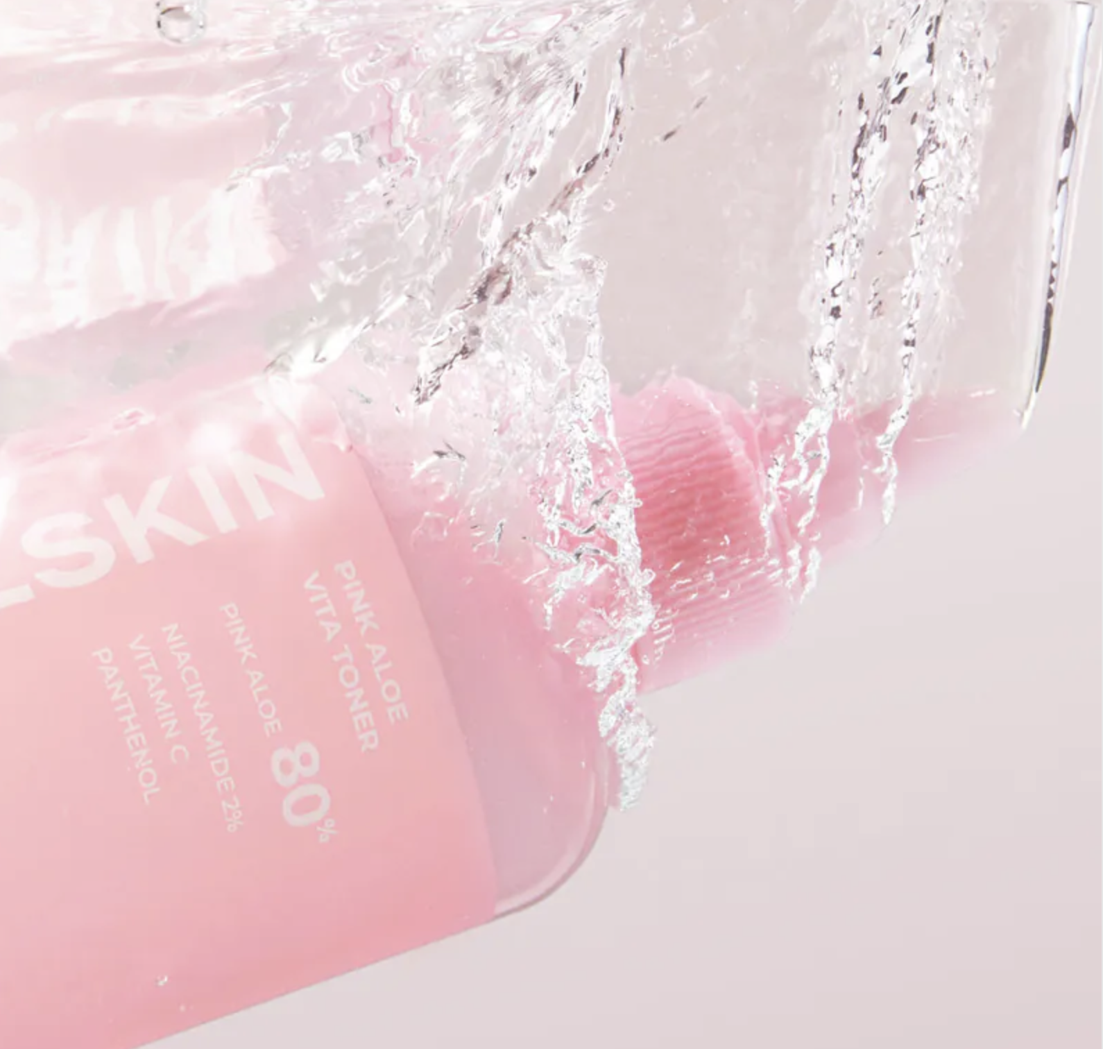 APRILSKIN 粉紅蘆薈維他命舒緩爽膚水 250ml