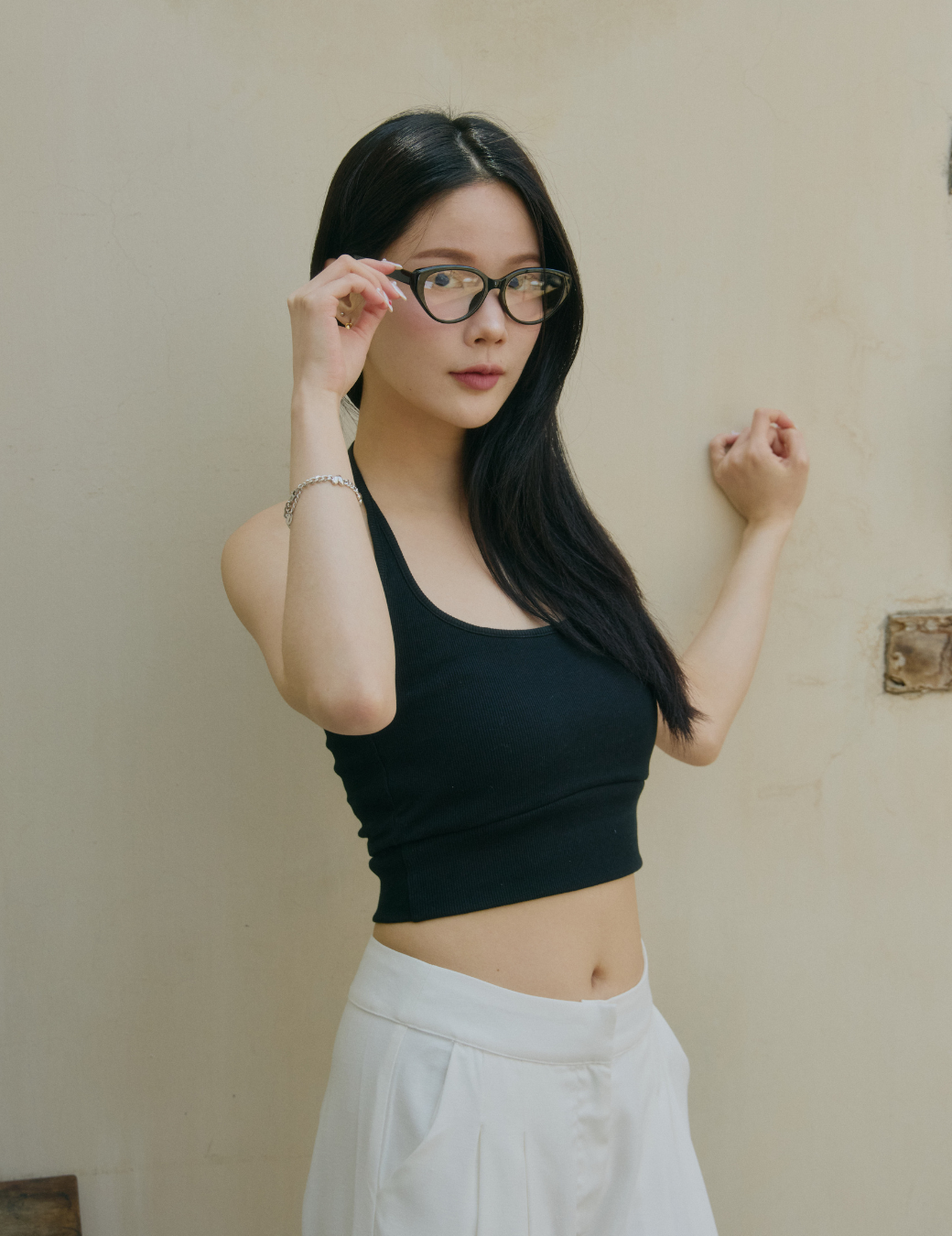 繞脖坑條Bra Top短版背心（黑色/3尺寸）