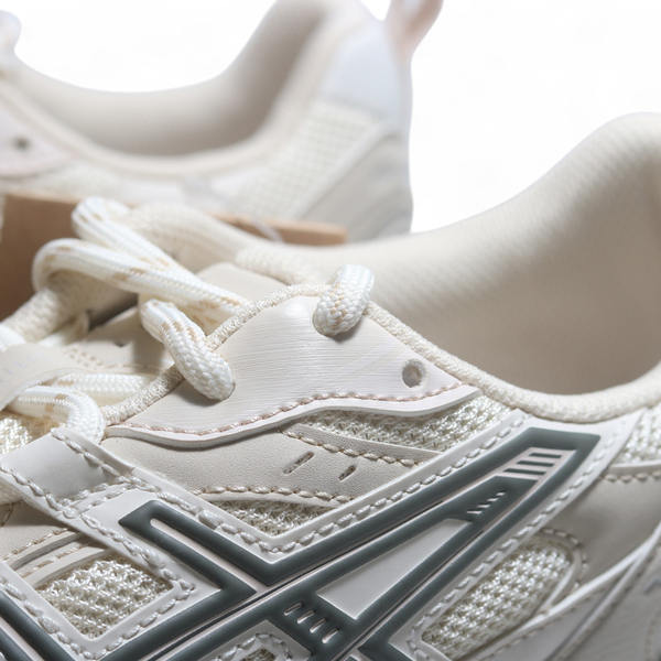 ASICS 慢跑鞋 GEL-NUNOBIKI 米白 復古 運動鞋 男女 1203A536103