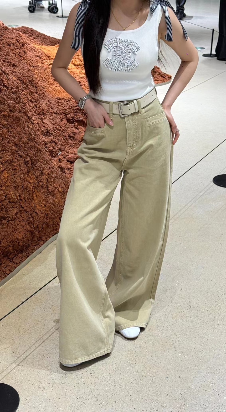 高腰顯瘦垂感牛仔褲