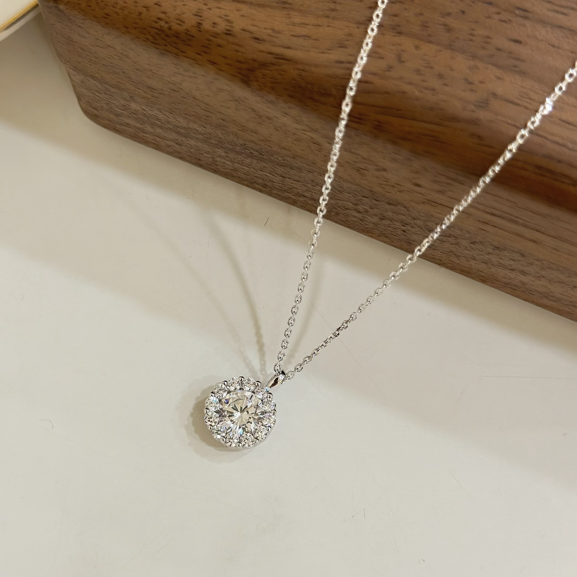 K33【輕奢】立體圓鑽純銀鎖骨鏈