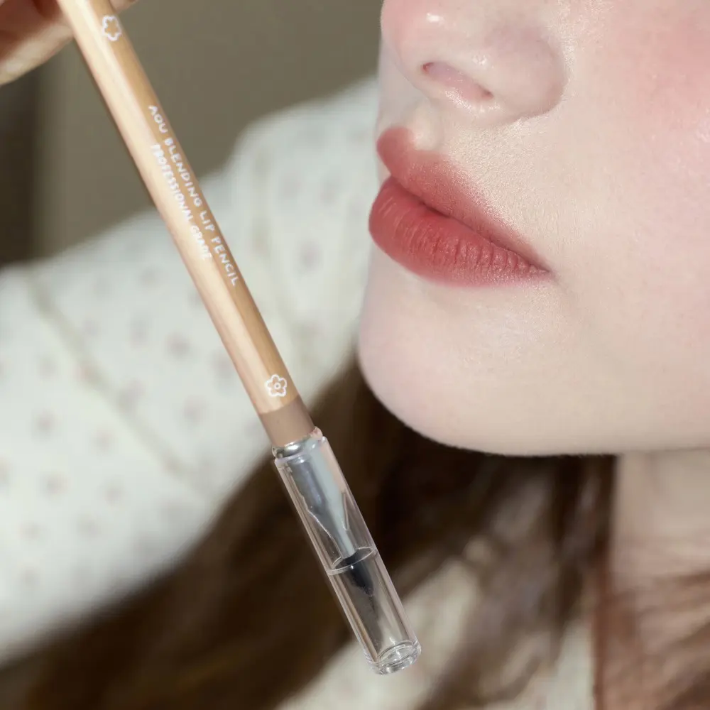 AOU 霧感唇線自帶唇掃筆【6款色號】