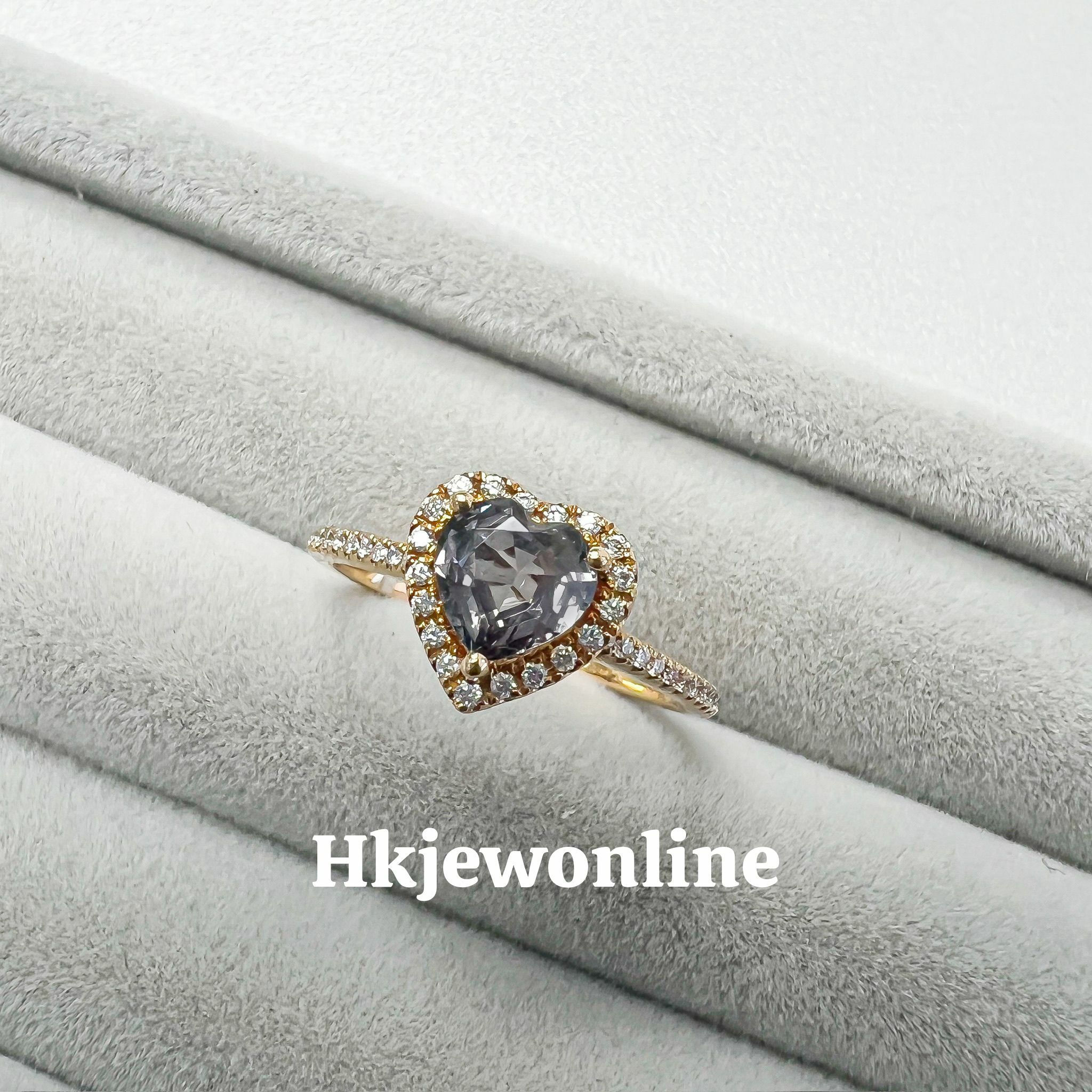 18K Rose Gold Heart Gray Spinel Diamond Ring