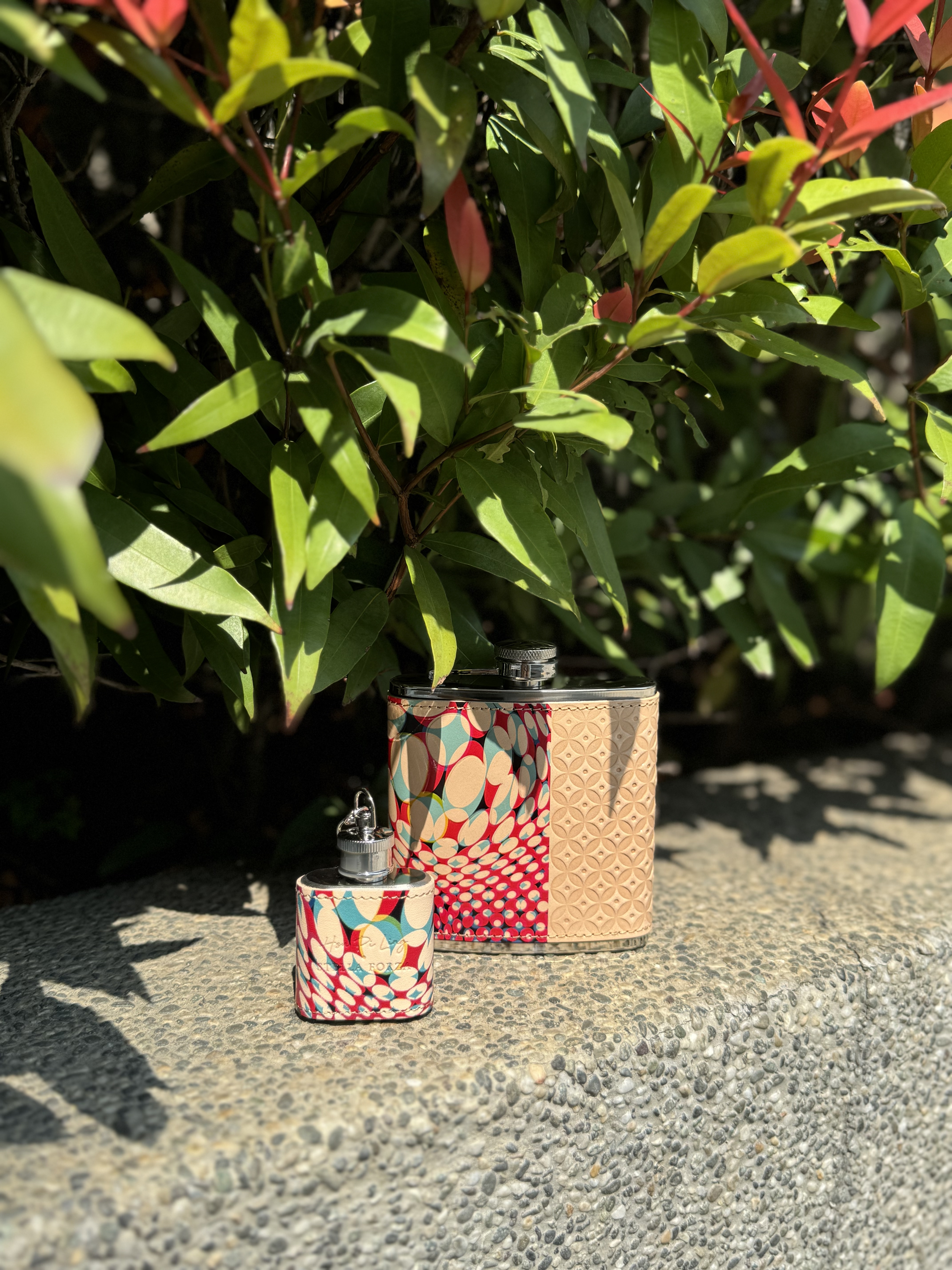 【藝術家聯名】6OZ 真皮不鏽鋼烈酒酒壺（附漏斗）－圓融