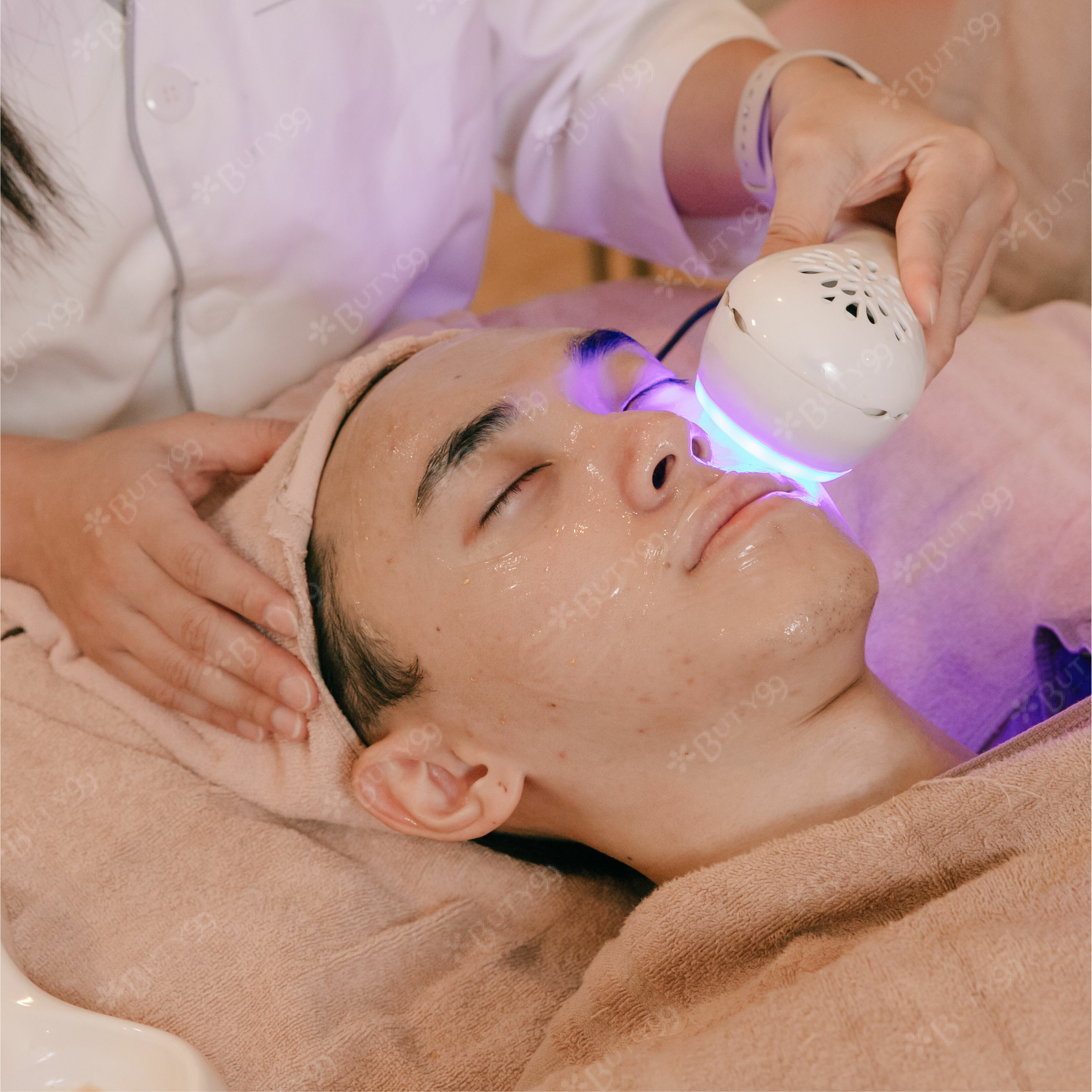 《北南部》男女適用!獨家膠原蛋白臉部有感清痘亮白修護+耳穴健康按摩,750元