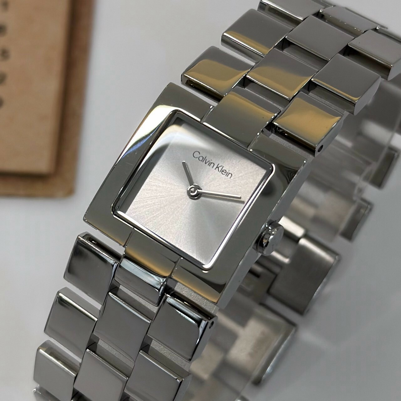 【CALVIN KLEIN】時尚極簡方塊設計女錶CK25100088 22mm 現代鐘錶