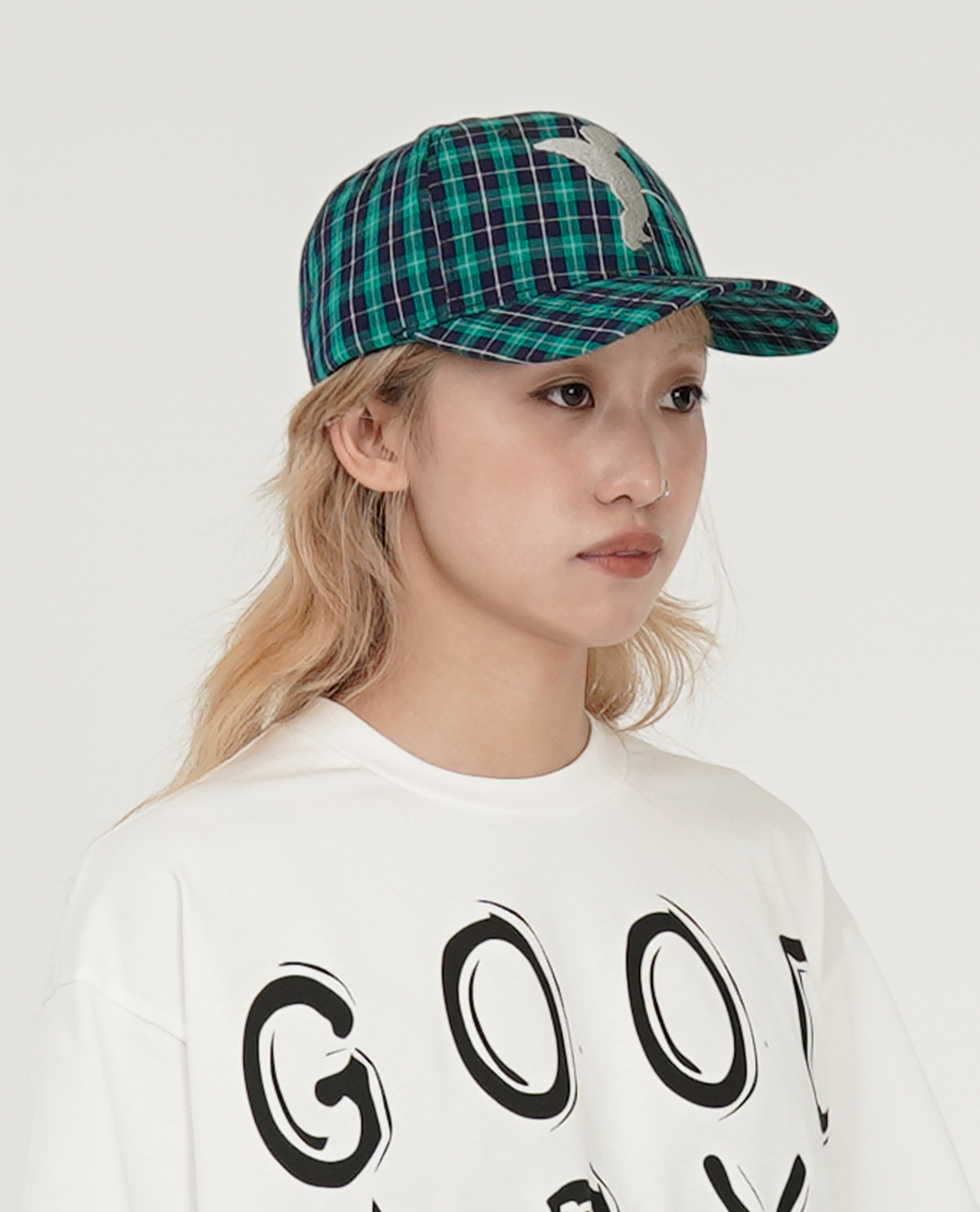Token Pissing Angel Plaid Cap - 25SS