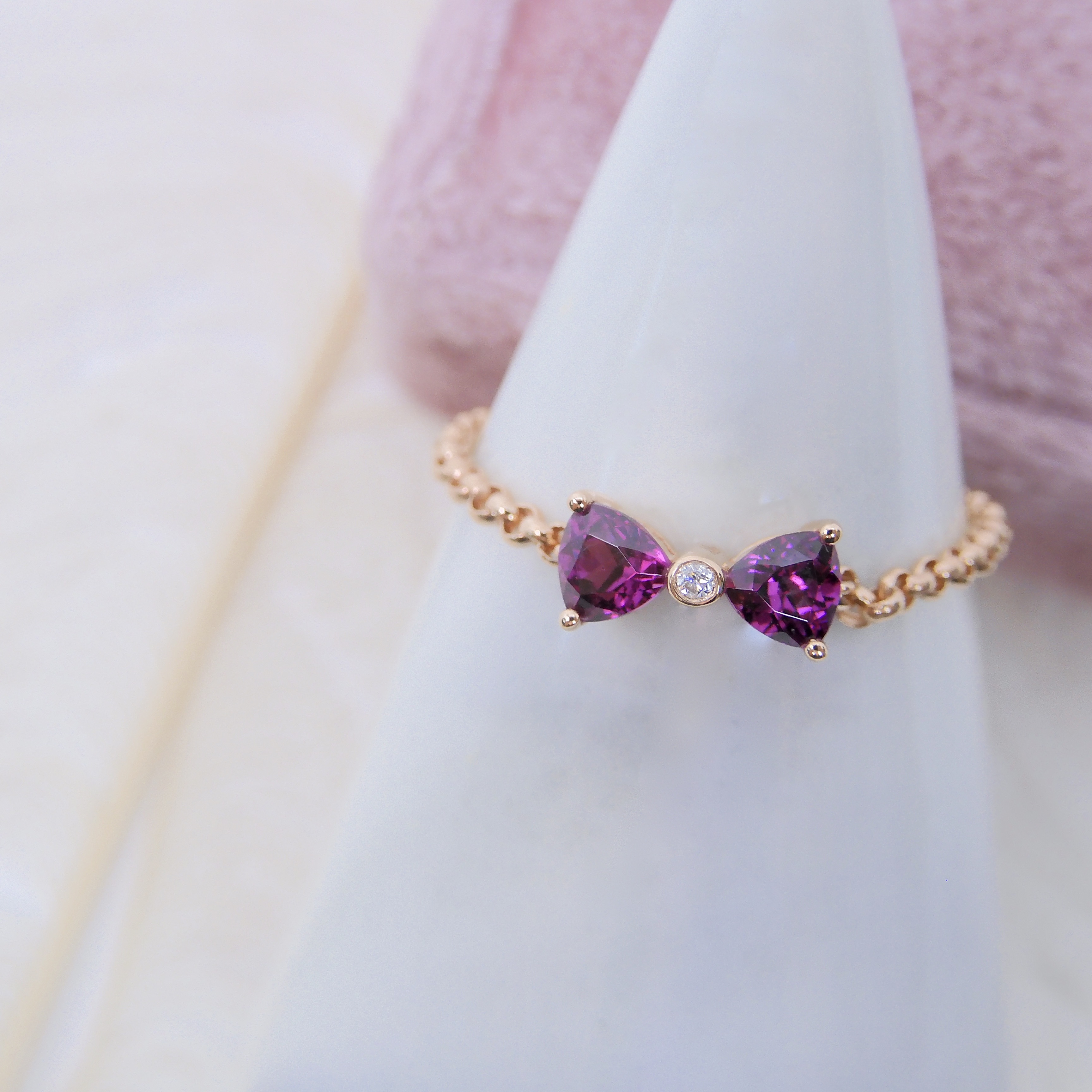 訂製 18 K金 蝴蝶結 碧璽鏈戒