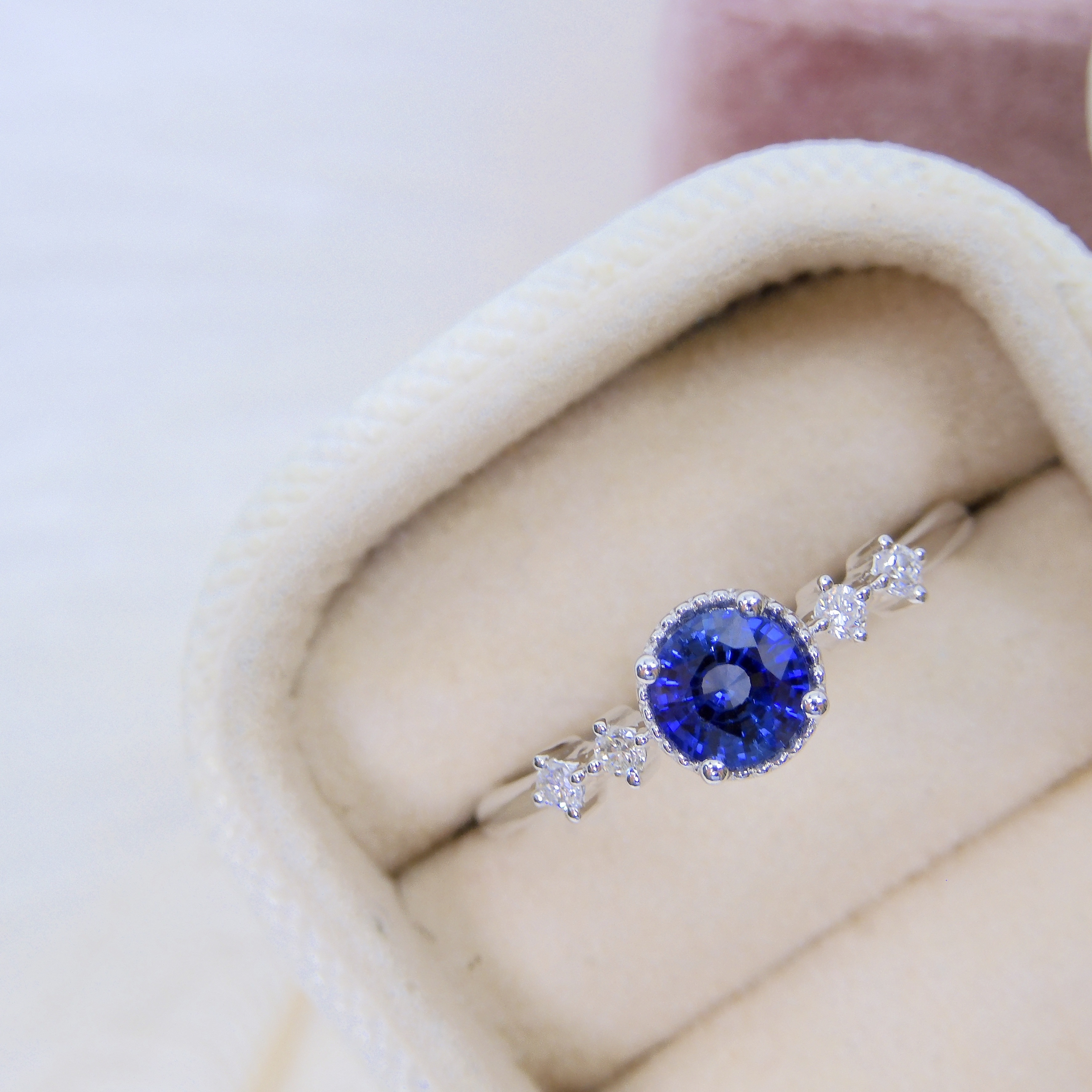 訂製 18K金 0.57ct 藍寶石戒指