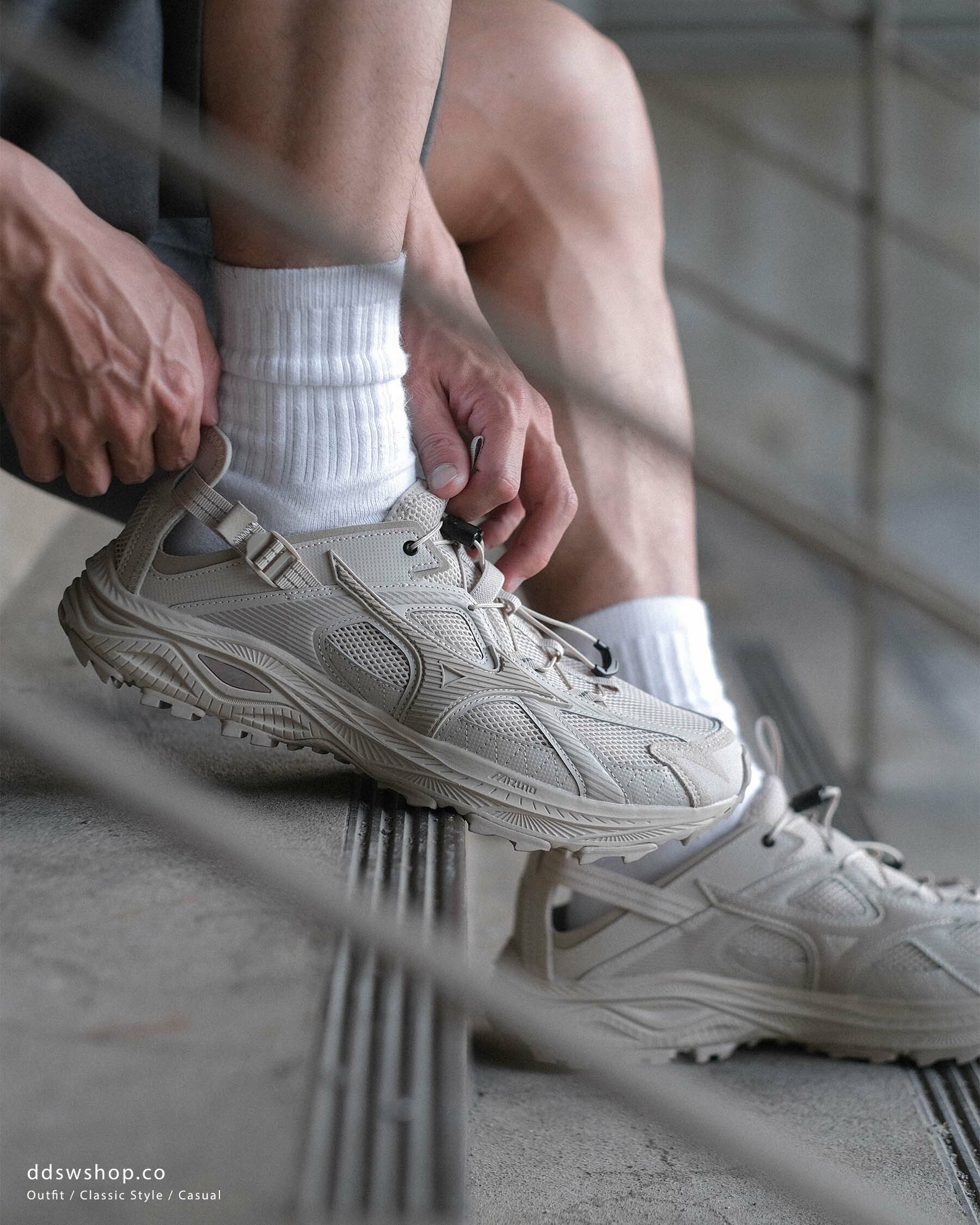 "代購" Mizuno Racer Trail SE 石炭灰/ 羽毛灰