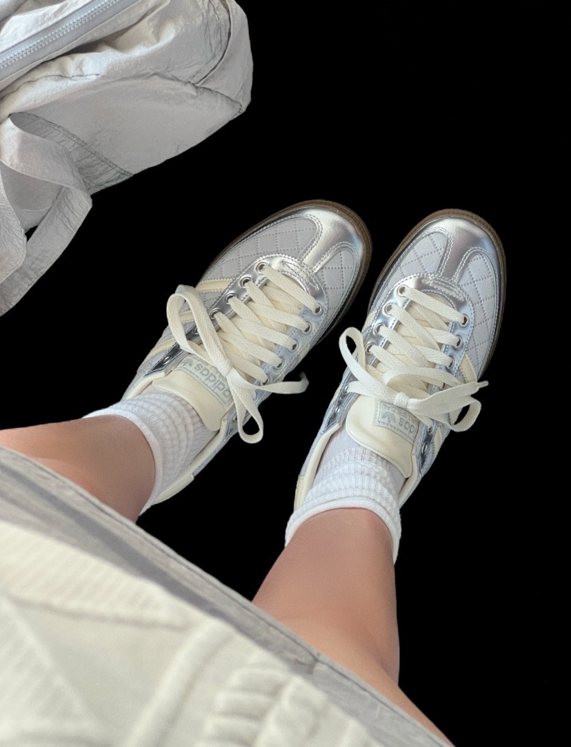 Adidas Originals Handball Spezial 小香風 菱格紋 漆皮 拼接 金屬銀奶油 米白 KJ0853