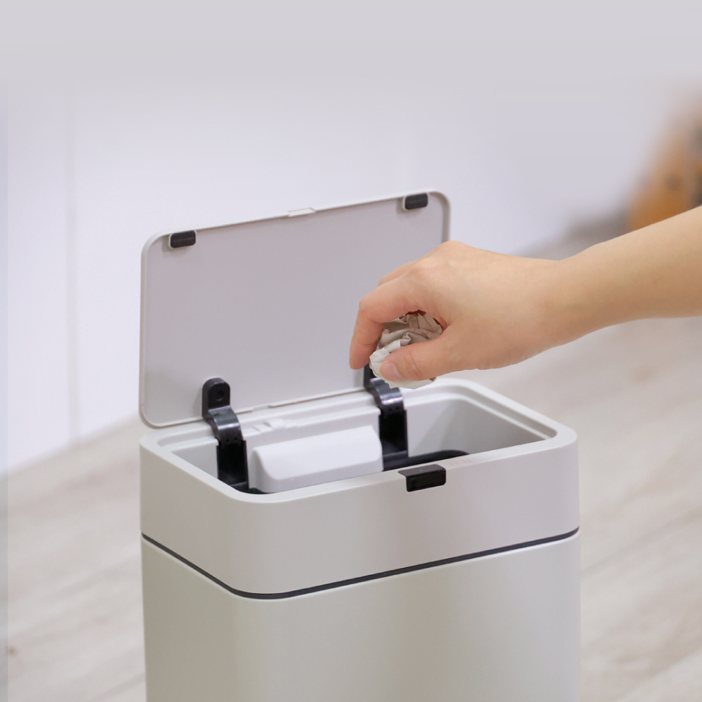 9L-CINKY 不鏽鋼高腳感應垃圾桶(灰色)  CK0921