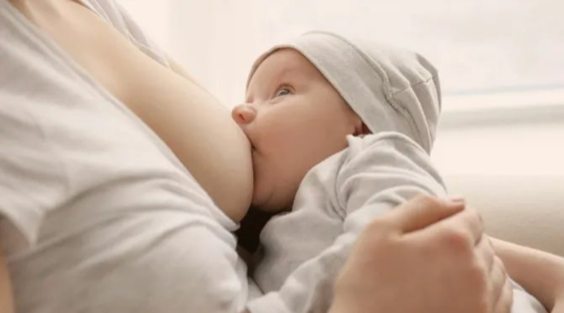 塞奶的原因是什麼？泌乳期間塞奶、石頭奶怎麼辦？