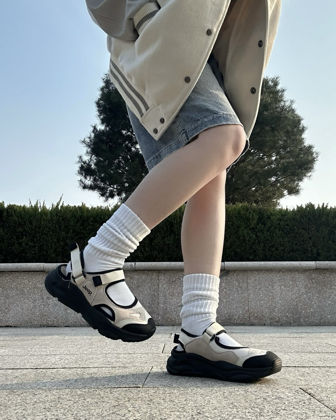 【現貨】JEEP 魔鬼氈厚底 防滑涼鞋 2色 PD242WAS960