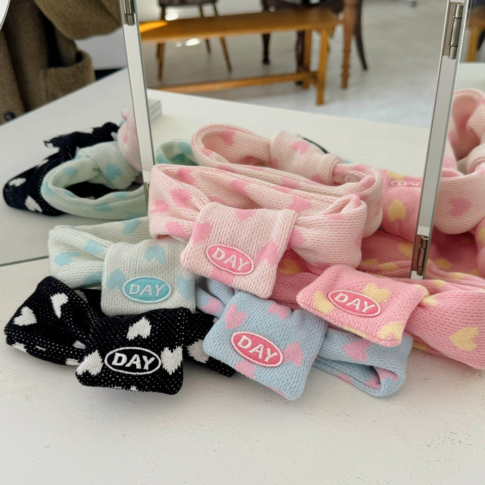 【預購】cuddly day｜愛心泡泡 圍巾