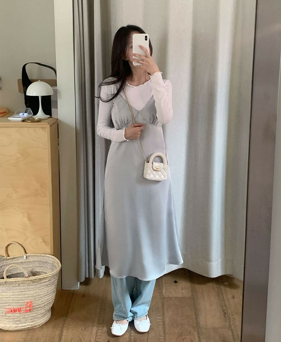 韓國Cherrykoko授權 優雅花擺胸抓褶絲綢質感洋裝