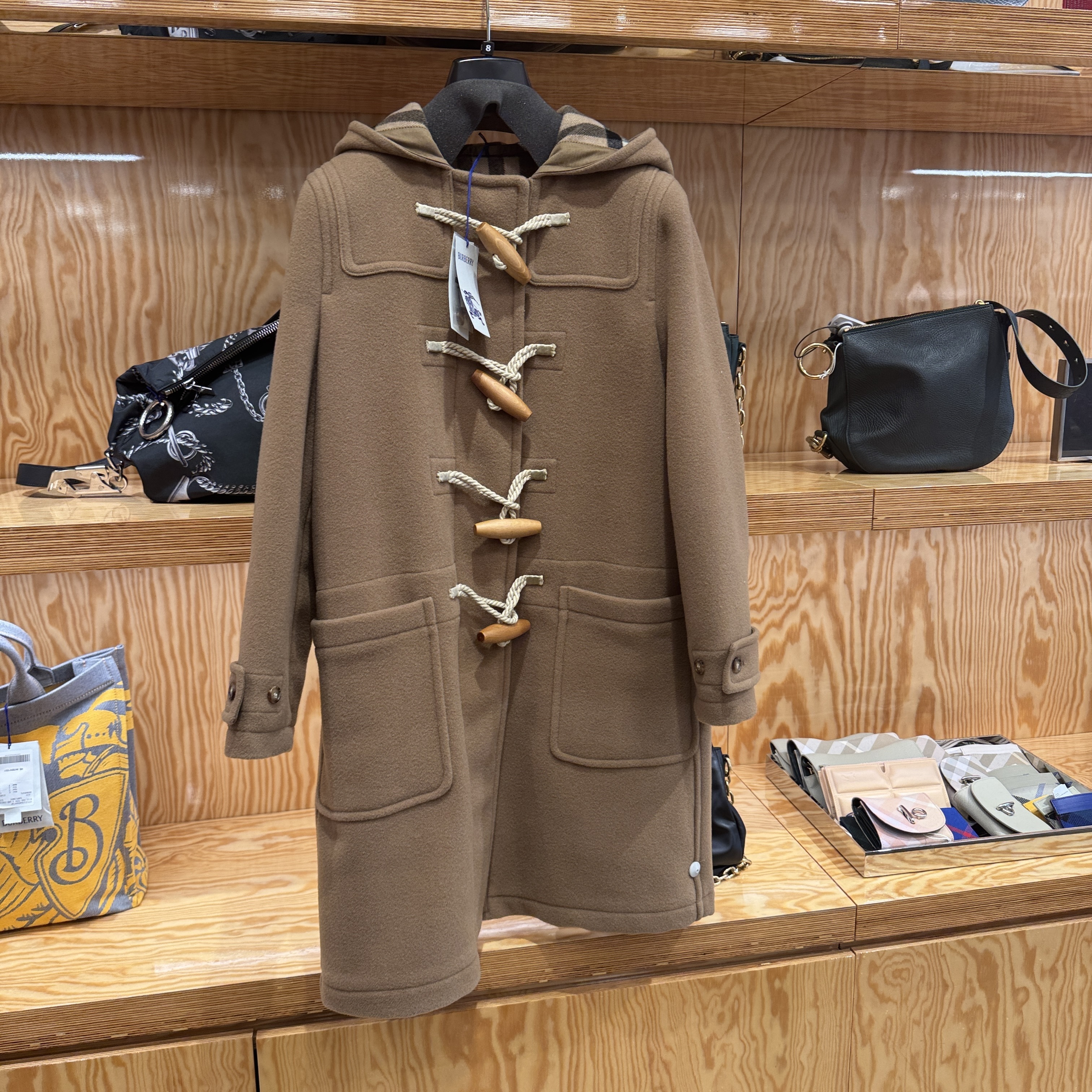 Burberry belfield wool coat camel