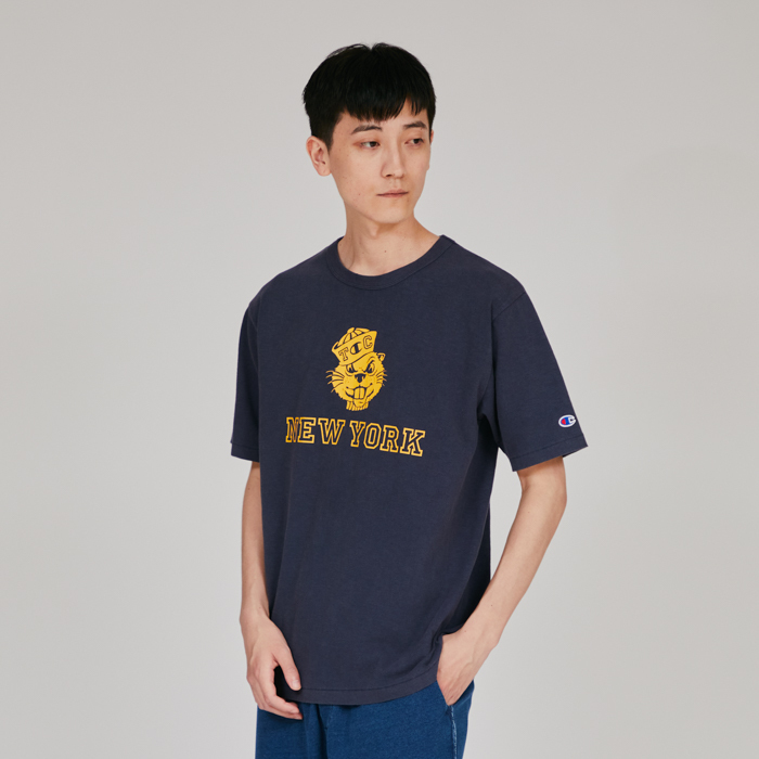 男款-CASUAL 吉祥物印花短袖TEE)-深藍（C3-B334-387）