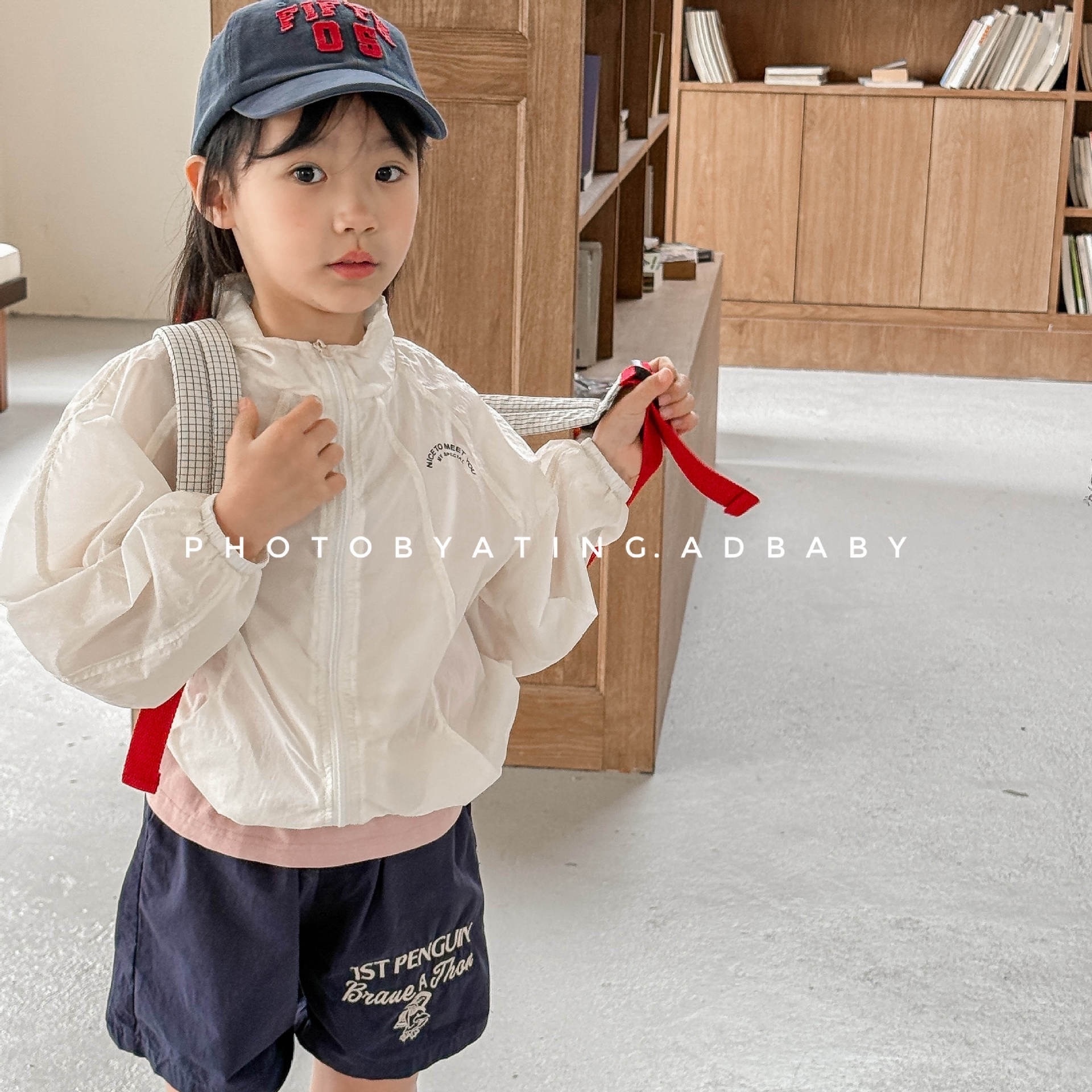 超薄透氣皮膚感防曬外套