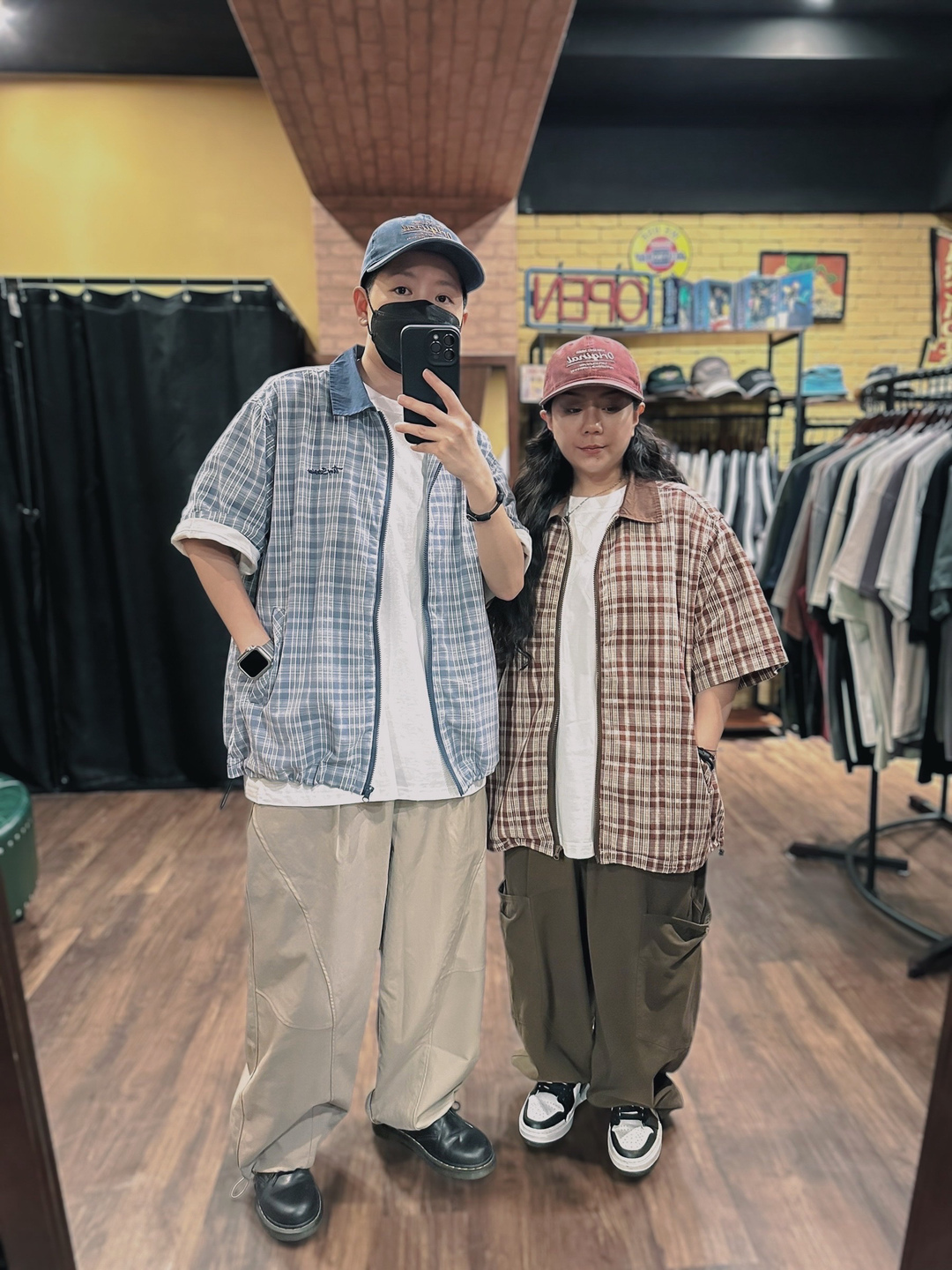 日系格紋拉鍊POLO襯衫