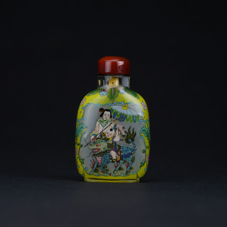 鹿港窯典藏級內畫工藝|麒麟送子鼻煙壺 瑞獸呈祥寓意福澤綿延與子嗣昌盛