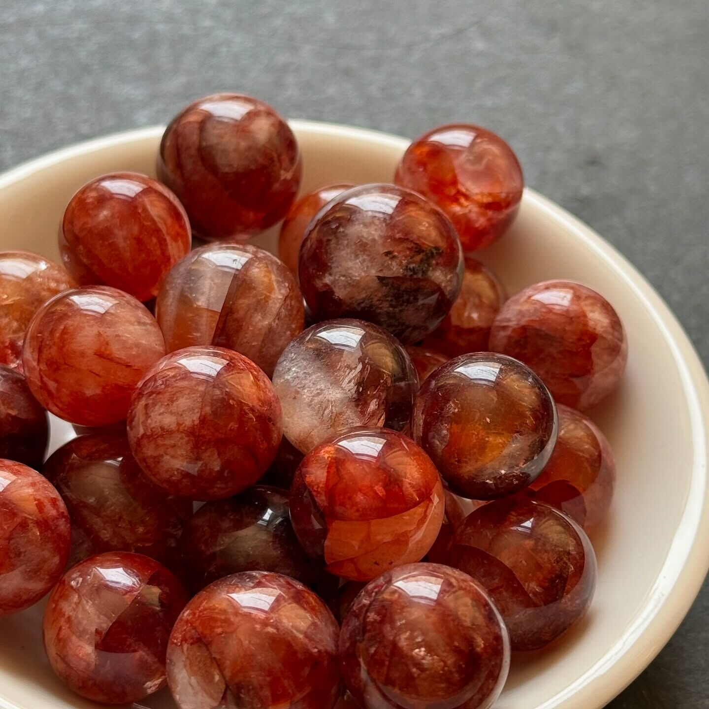 [原石] 紅膠花 水晶小球 約 15-18mm