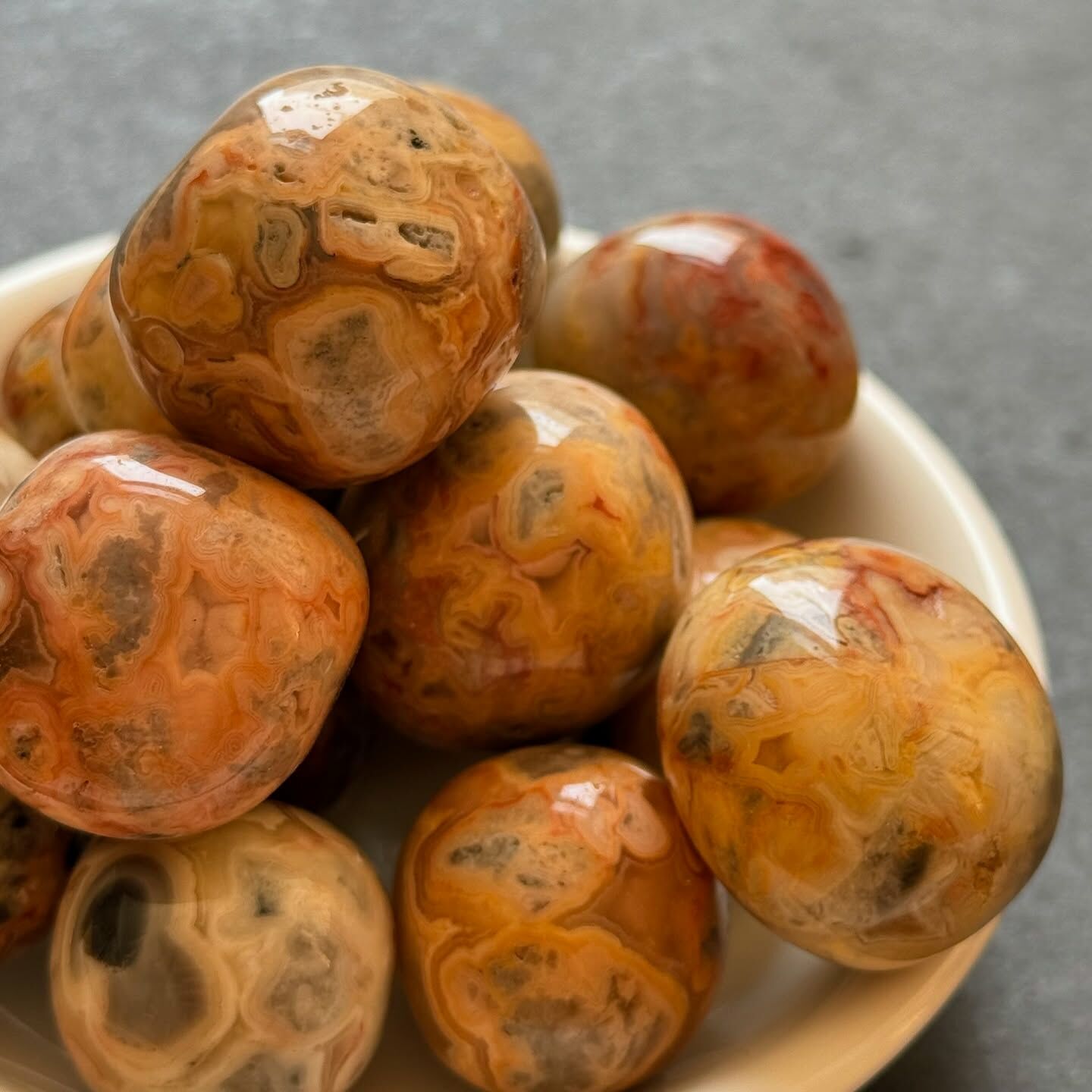 [原石] 瘋狂瑪瑙 水晶滾石