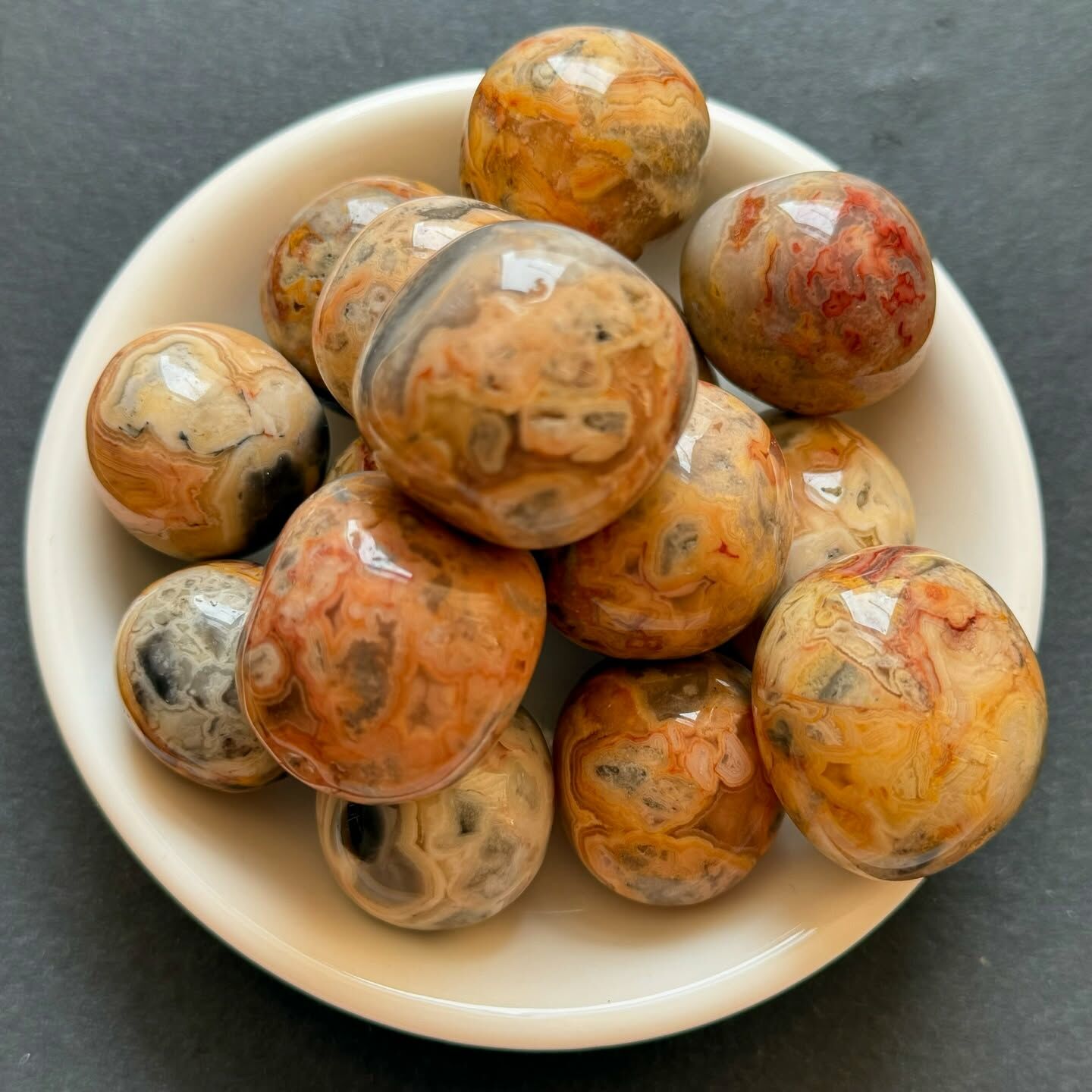 [原石] 瘋狂瑪瑙 水晶滾石