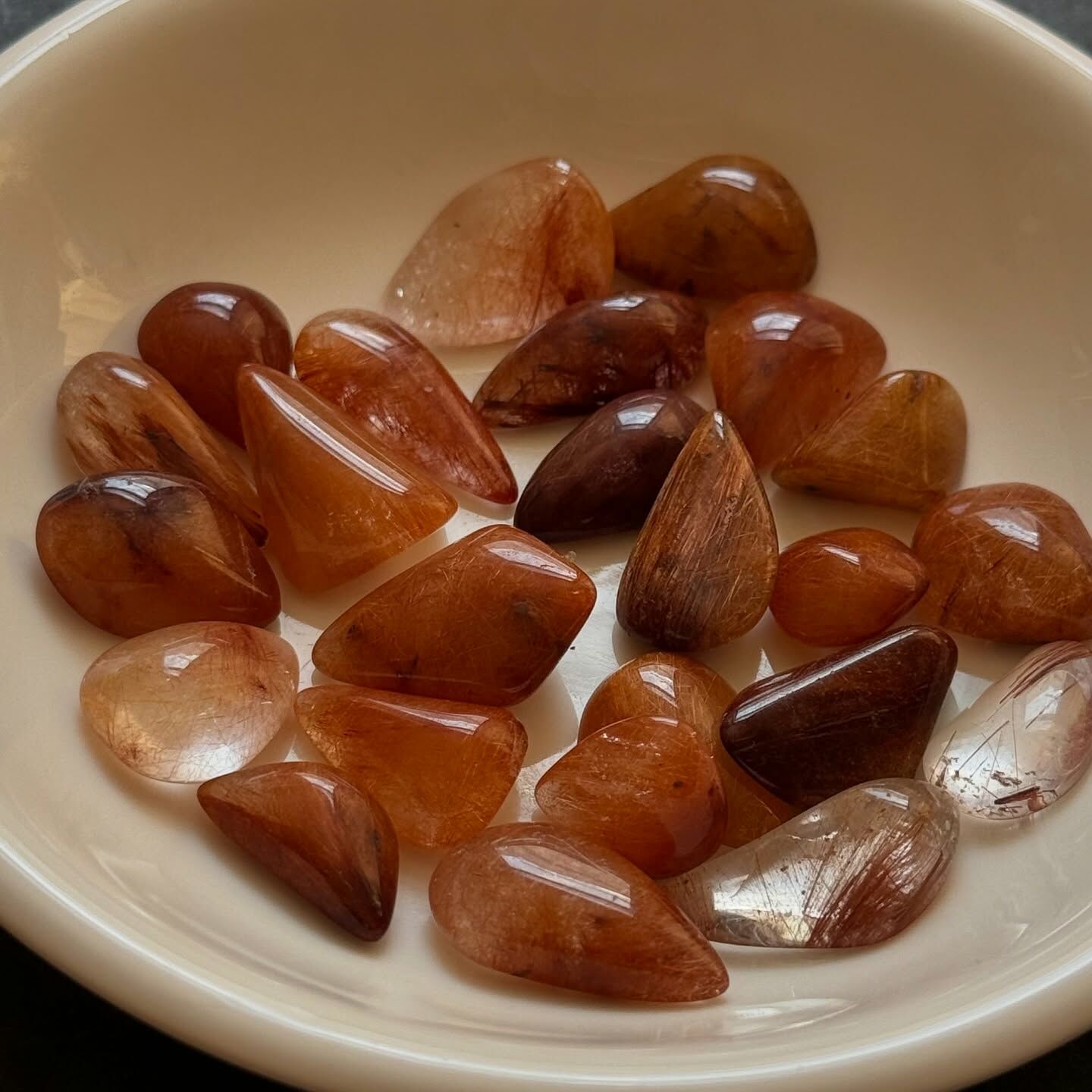 [原石] 紅髮晶 紅鈦髮晶