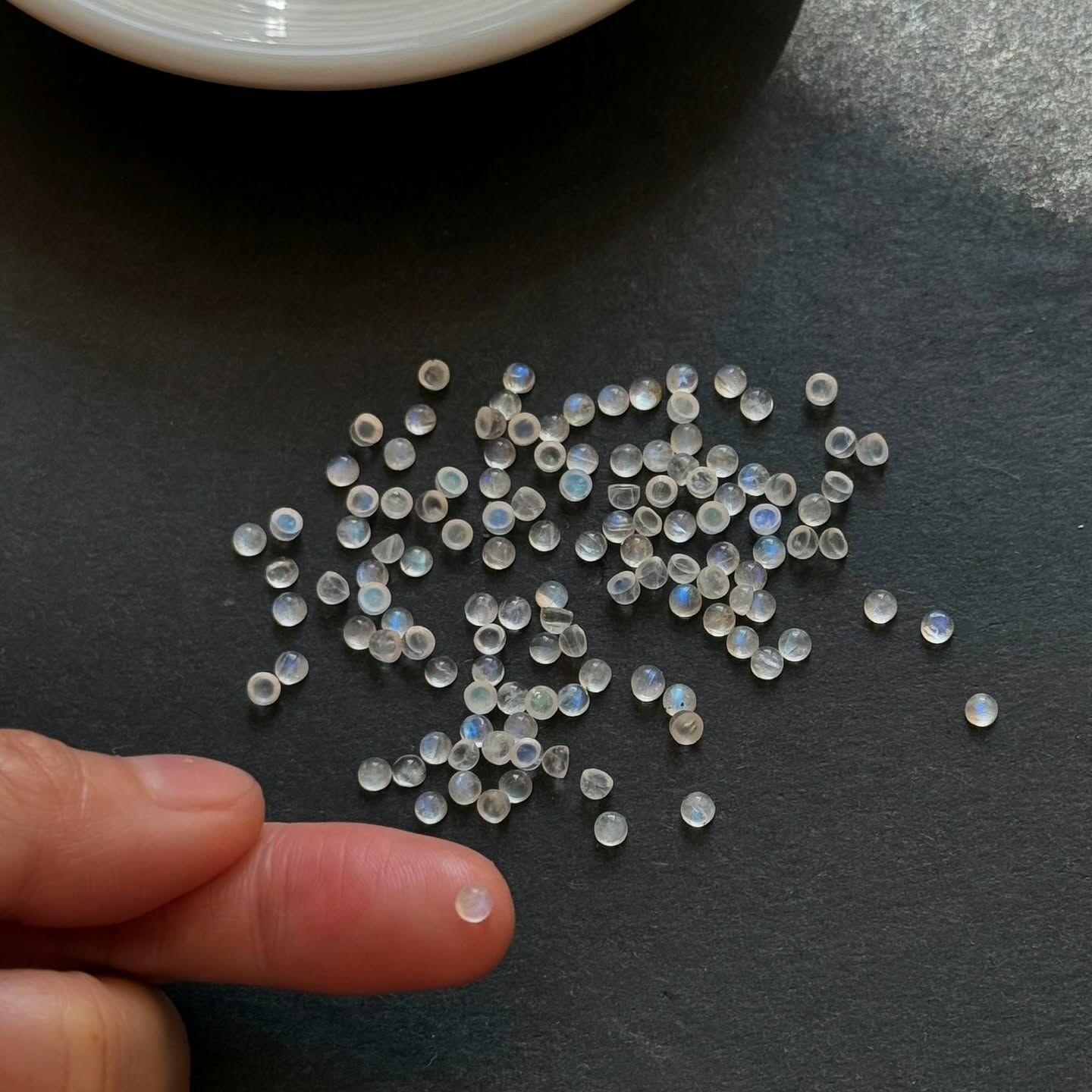 [原石] 月光石 迷你裸石