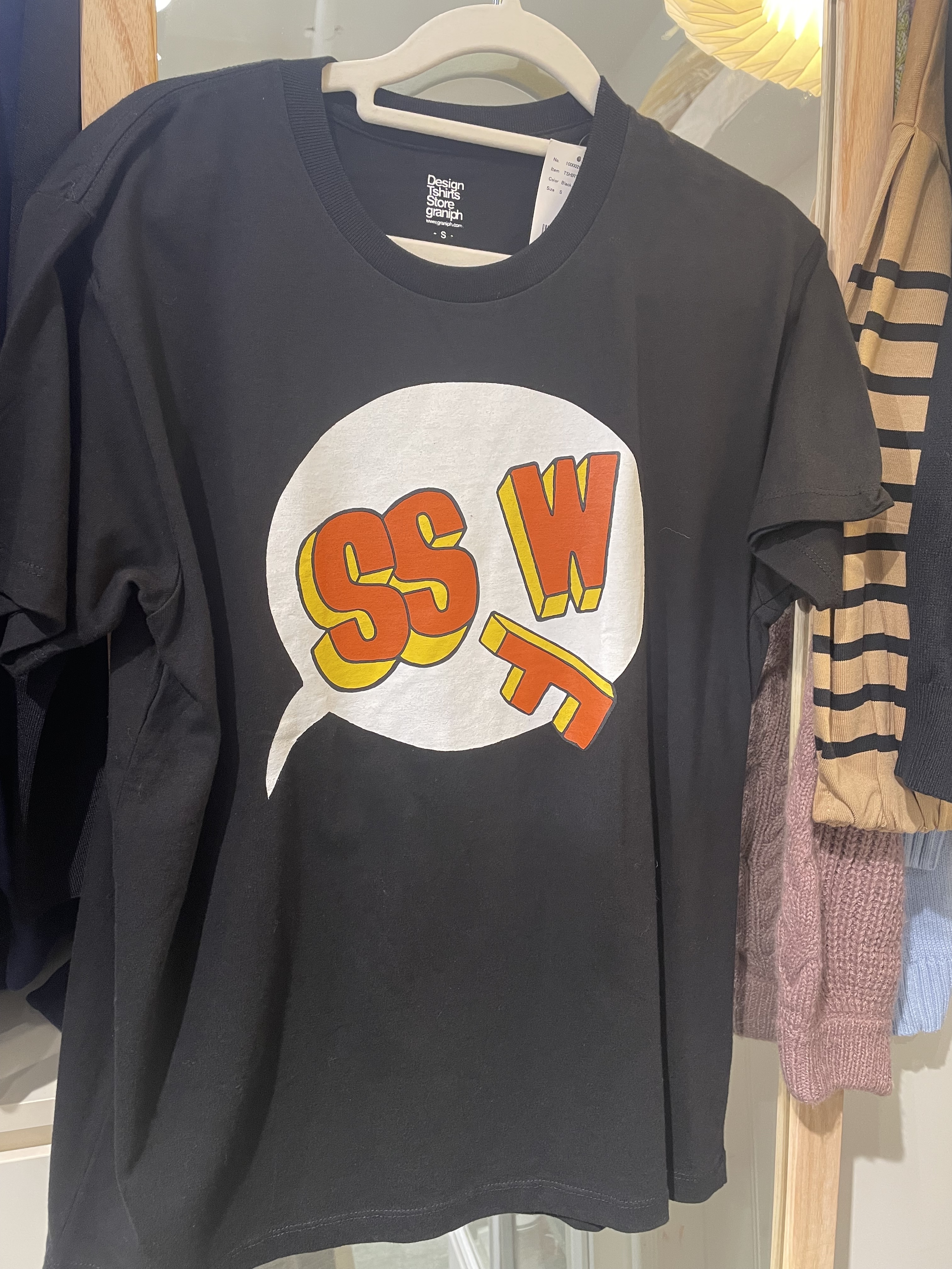 黑色 Design Tshirts Store Graniph Tee