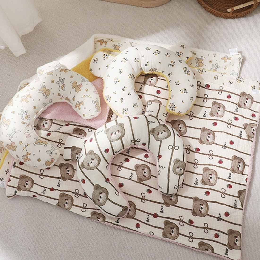 宠物小枕头  34*20cm