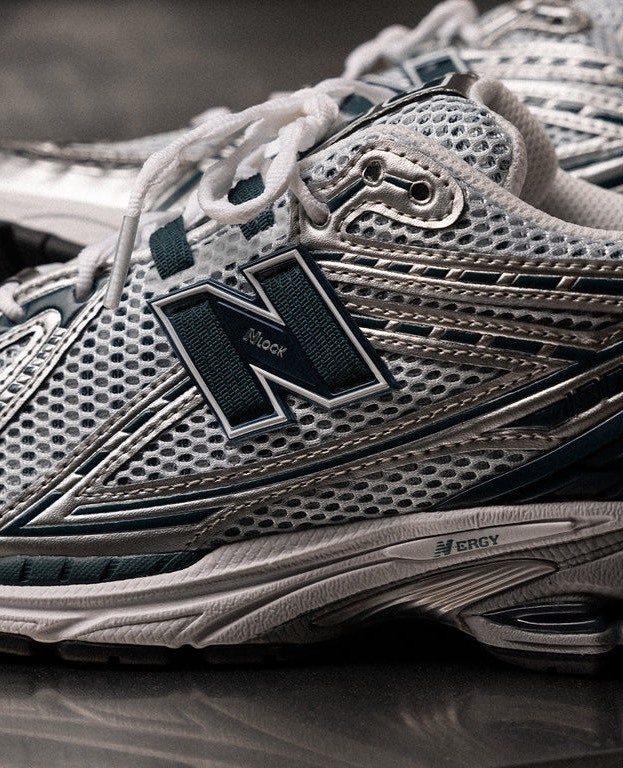 NEW BALANCE 夜光銀綠 U1906RCE