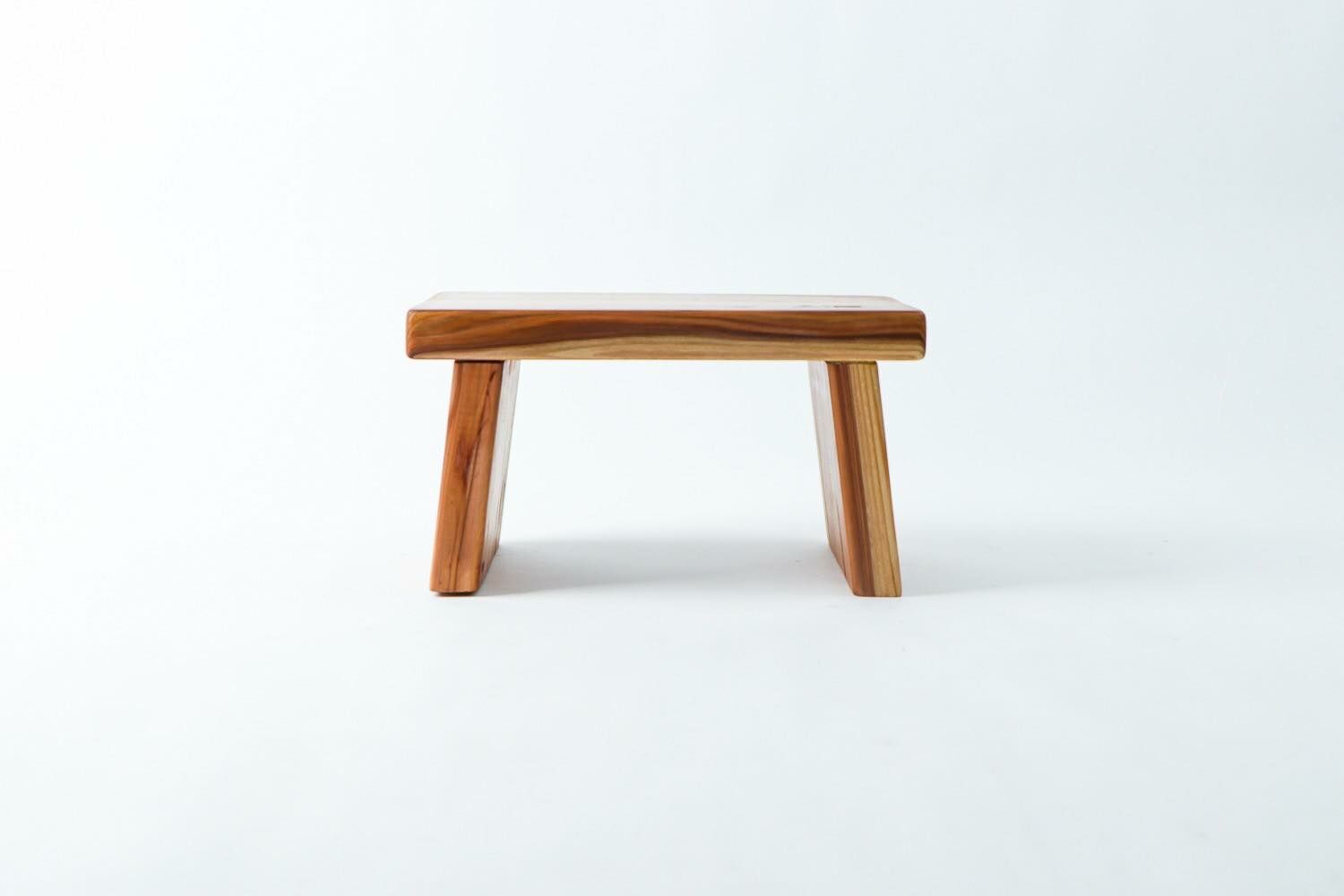 【0327專屬訂單 FB -R**di Lin】REWOOD柳杉板凳