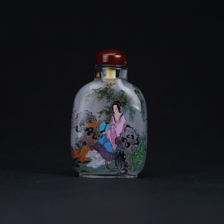 鹿港窯典藏級內畫工藝｜仕女圖鼻煙壺 古韻仕女展現柔美風姿與文化雅韻