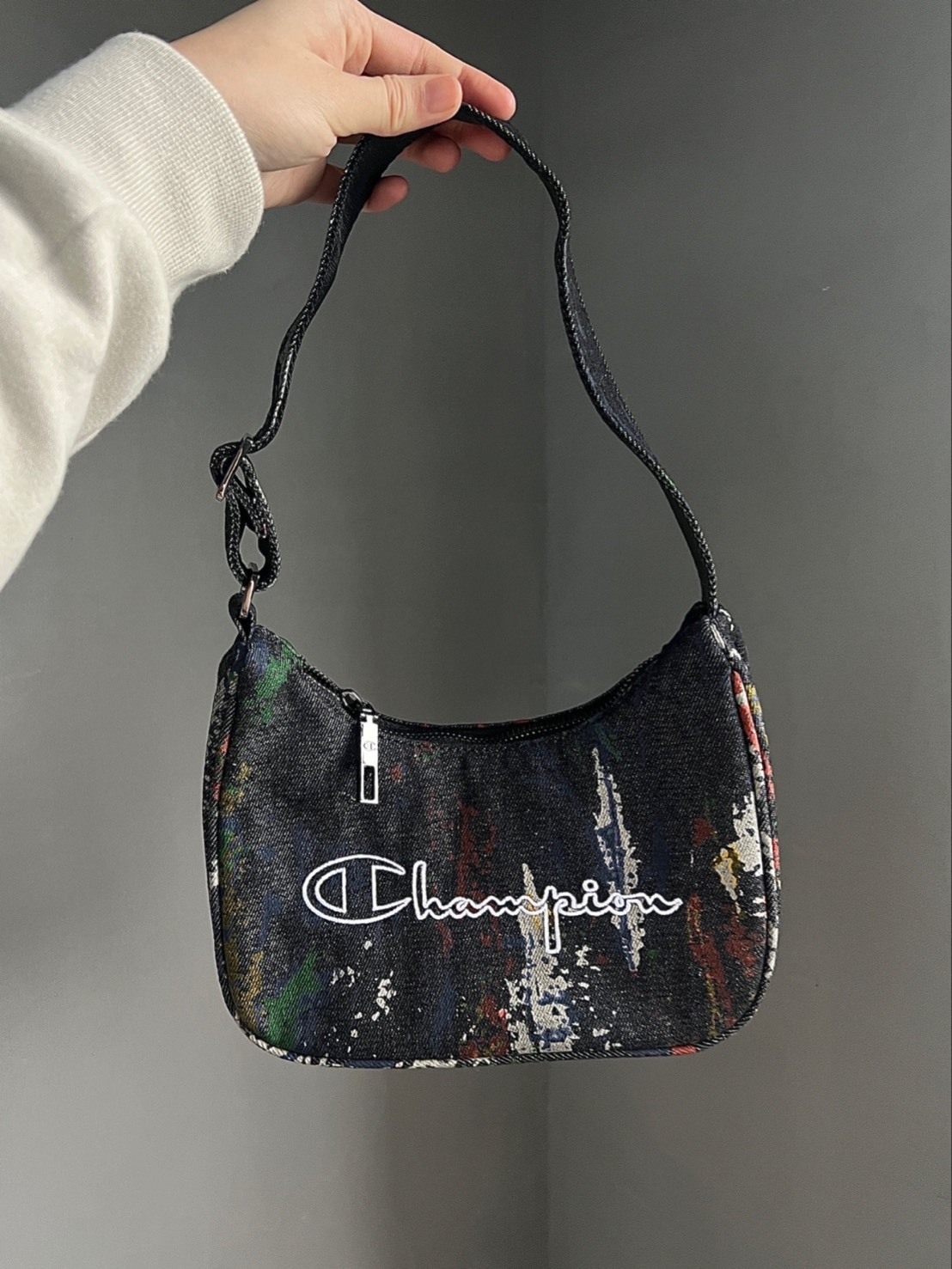 CHAMPION 刺繡LOGO 腋下包